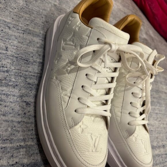 Louis Vuitton Sneakers - Picture 5 of 10